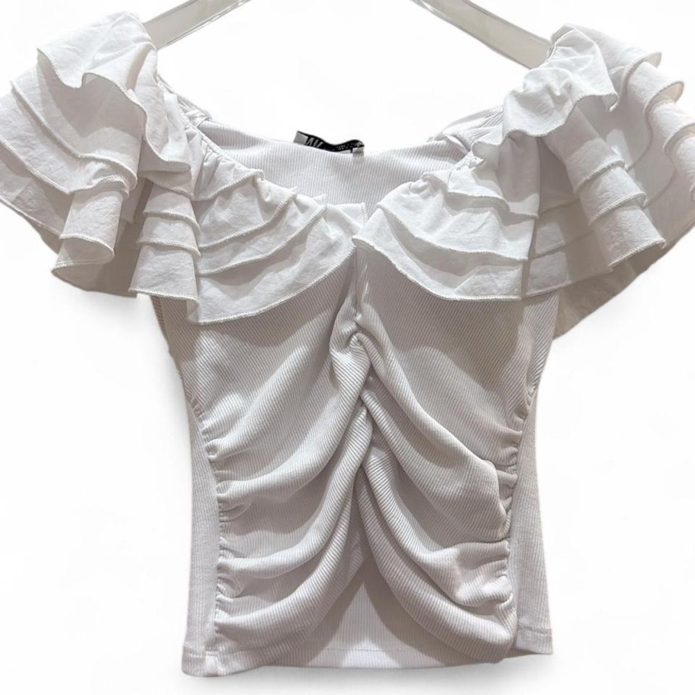 ZARA White Ruffle Off Shoulder Top Size Medium - Picture 2 of 3